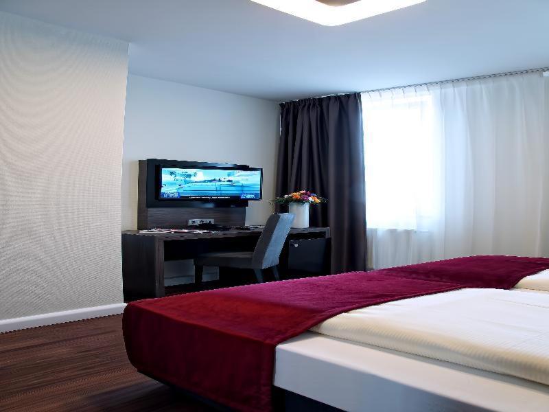 Milbor Hotel Bad Soden am Taunus Zimmer foto